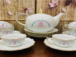 15 món quà tặng in logo phổ biến được các trường học đặt in theo yêu cầu nhiều nhất