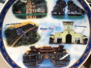 Cao Minh gift - Chuyên cung cấp Đĩa biểu trưng gốm sứ - Biến quà tặng lưu niệm thành dấu ấn cho sự kiện, đại hội