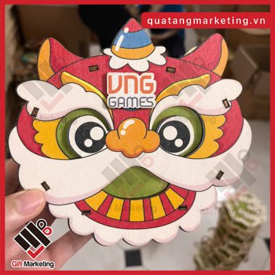Đèn lồng gỗ đầu lân Cao Minh gift nhận cá nhân hóa làm quà Tết trung thu doanh nghiệp từ 100 cái