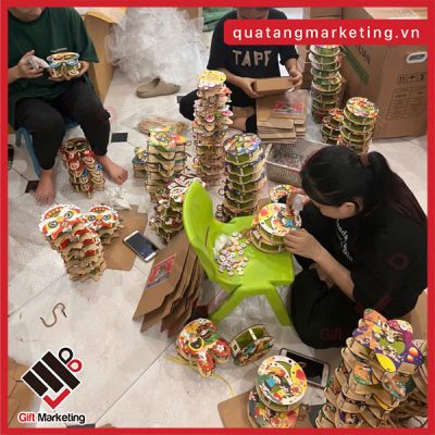 Cao Minh gift - Chuyên cung cấp đèn lồng gỗ Trung Thu cho bé theo yêu cầu làm quà tặng doanh nghiệp