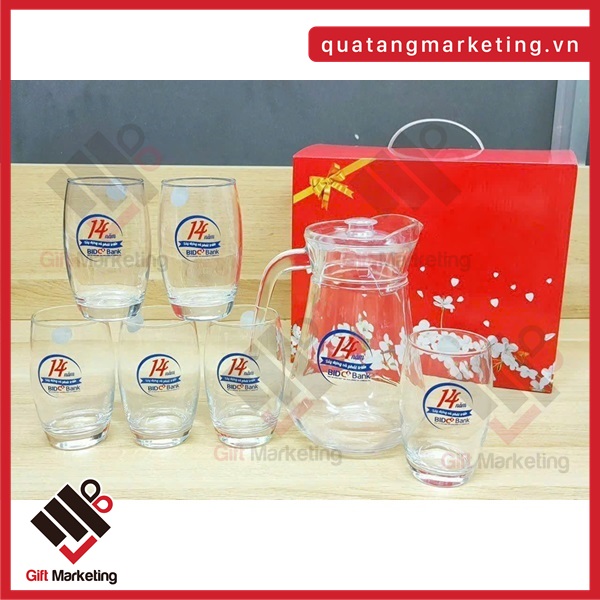 Bộ bình cốc thủy tinh in logo theo yêu cầu - Quà tặng kỷ niệm 14 năm thành lập BIDC Bank - Được hoàn thành bởi Cao Minh gift
