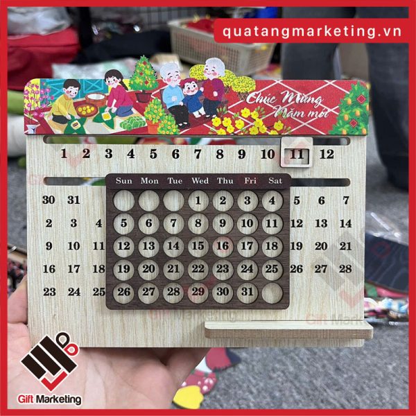 Mẫu lịch để bàn gỗ 2 ly sáng tạo mới nhất 2026 tại Xưởng Cao Minh gift