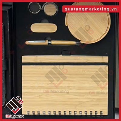 Set quà tặng doanh nghiệp xanh làm từ gỗ tre cơ bản cho khách hàng phổ thông