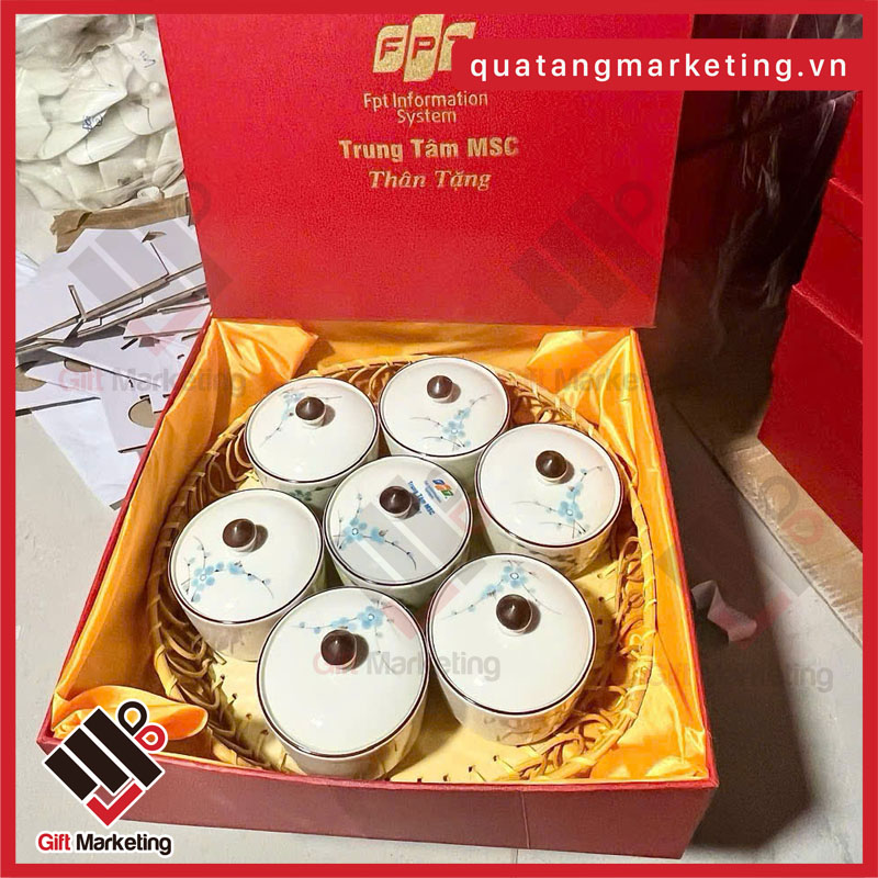 Hộp đựng mứt Tết gốm sứ set 7 hũ tròn