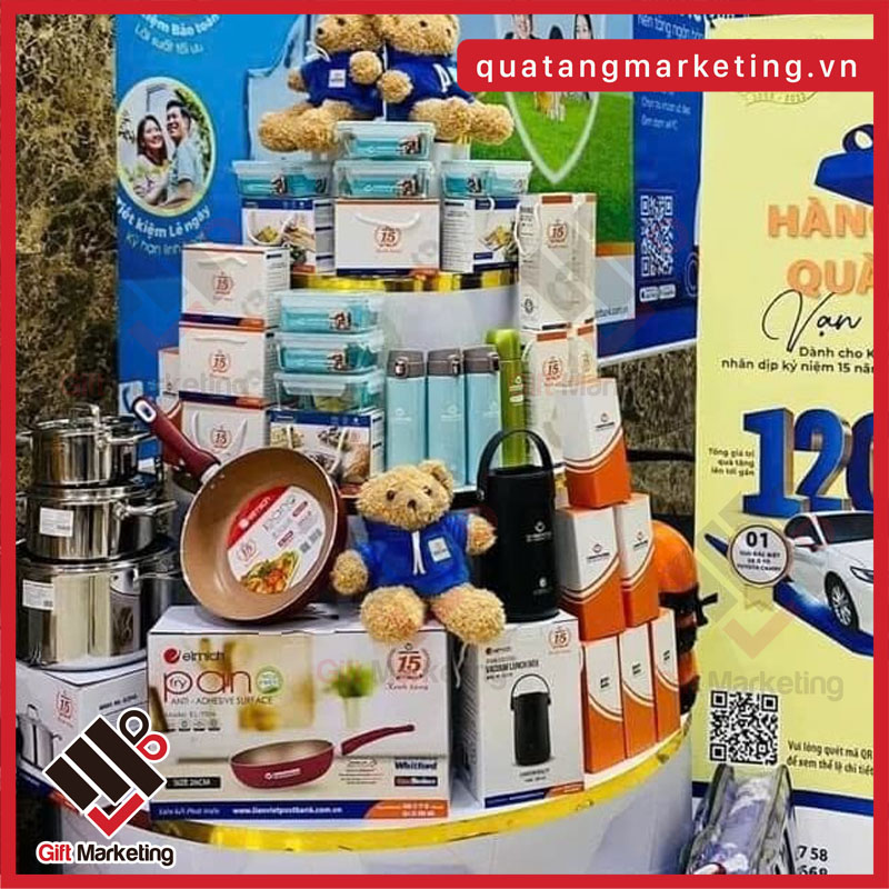 Phúc lợi là gì & vì sao quà tặng công đoàn là một phần thiết yếu