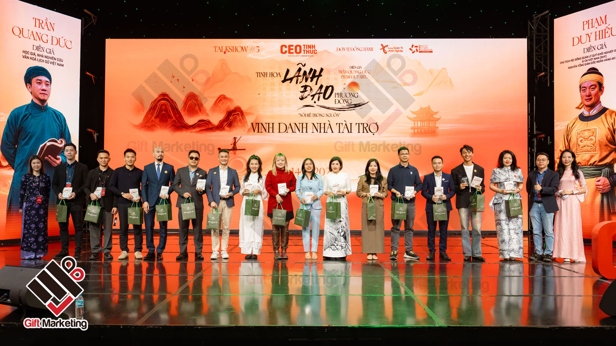 Vai trò quà tặng trong chương trình lãnh đạo cấp cao: giá trị nằm ở sự tinh tế