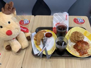 Case Jollibee giáng sinh quà tặng và 3 điều chủ chuỗi thương hiệu F&B cần học hỏi ngay