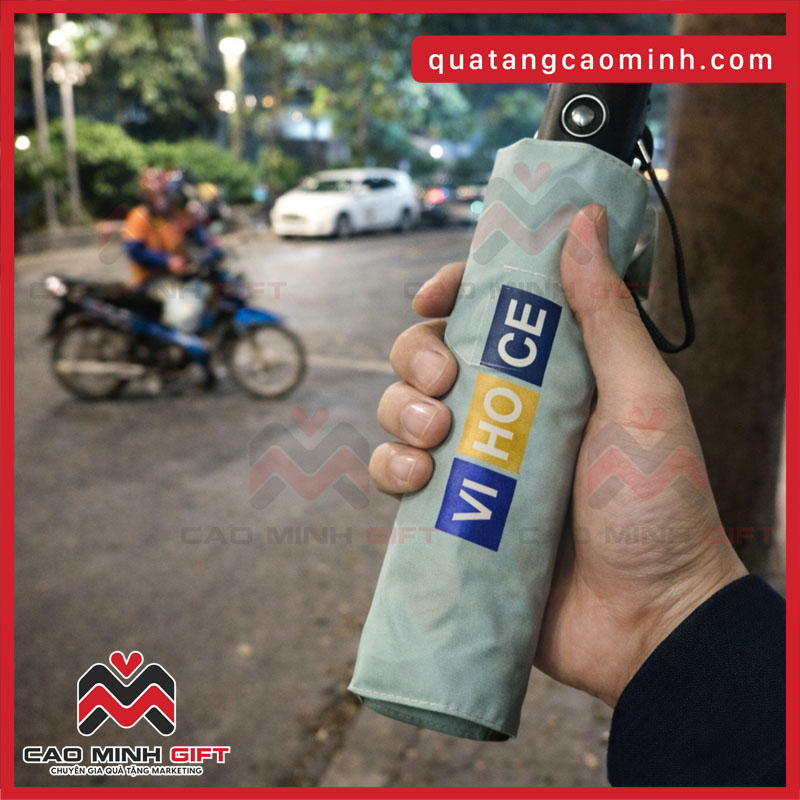 Ô dù in logo - Bình giữ nhiệt in logo - Quà tặng dự án xây dựng trọng điểm thường được lựa chọn