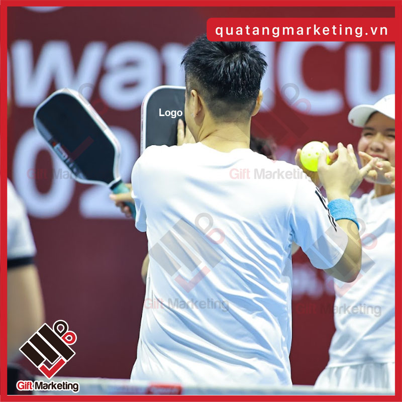 Vợt pickleball không còn là sản phẩm – mà là “trải nghiệm thương hiệu”