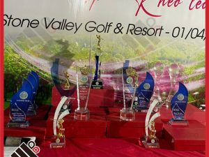 Cao Minh Gift - Chuyên cung cấp cúp pha lê đẹp, số lượng lớn giá tốt theo yêu cầu - Liên hệ Hotline 05.2222.2222 để biết thêm chi tiết