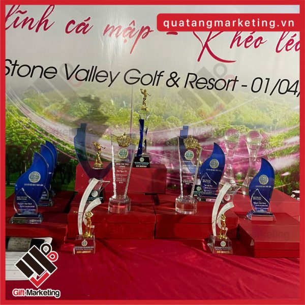 Cao Minh Gift - Chuyên cung cấp cúp pha lê đẹp, số lượng lớn giá tốt theo yêu cầu - Liên hệ Hotline 05.2222.2222 để biết thêm chi tiết