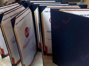 Kẹp file tài liệu giá vài nghìn nhưng mang lại hợp đồng hàng trăm triệu?