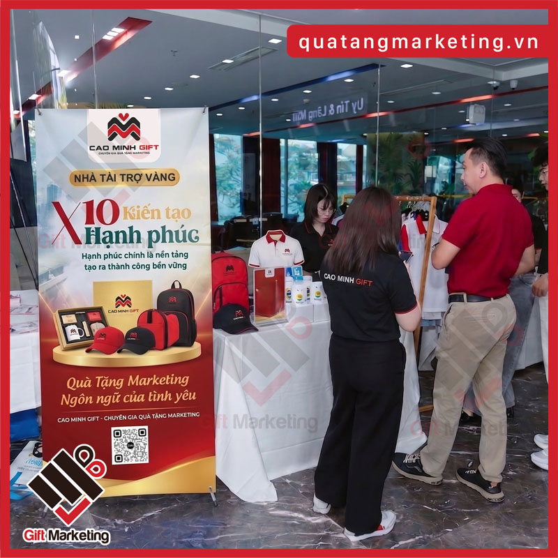 Quà tặng sự kiện là một cái cớ để khách hàng nhớ đến thương hiệu doanh nghiệp bạn