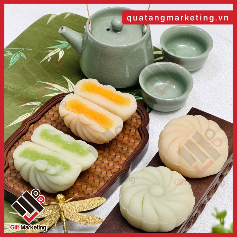 Bánh dẻo đậu xanh trứng muối hoàng kim - Một trong các vị bánh trung thu trứng muối ngon