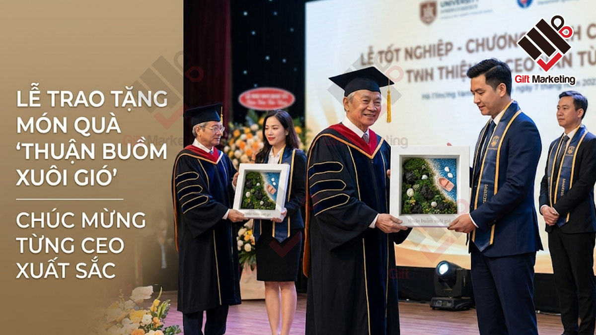 Tranh rêu nghệ thuật: Xu hướng quà tặng để bàn làm việc mới cho doanh nhân