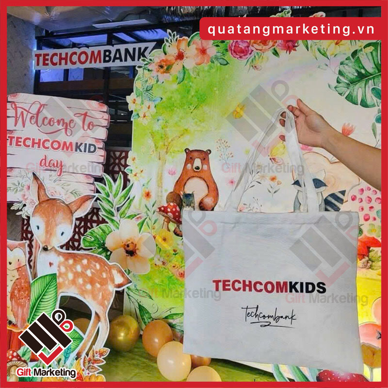 Túi vải in logo Techcombank - sự kiện Techcomkidday